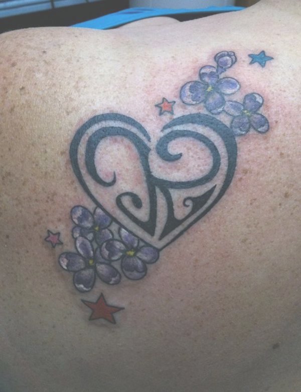 Charmaine - Heart and flowers tattoo