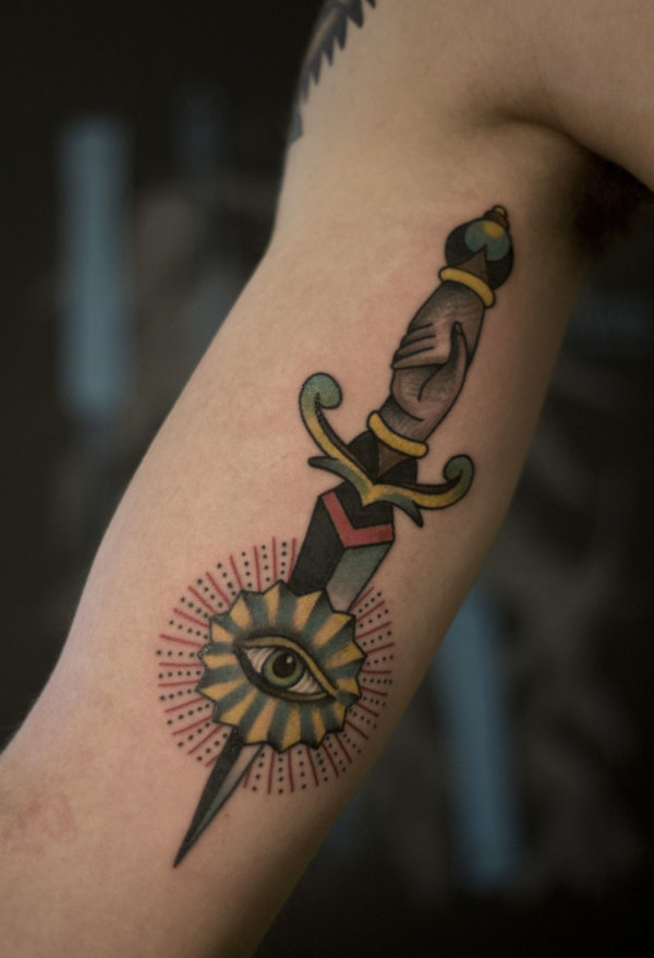 Guest - knife tattoo