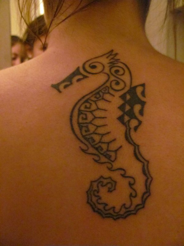 Lisa - Seahorse tattoo