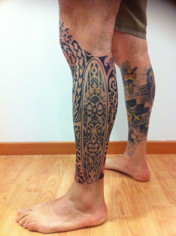 Mario - Polynesian leg tattoo