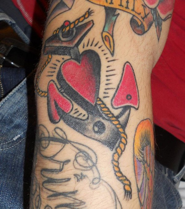 Mattia - Old school anchor tattoo