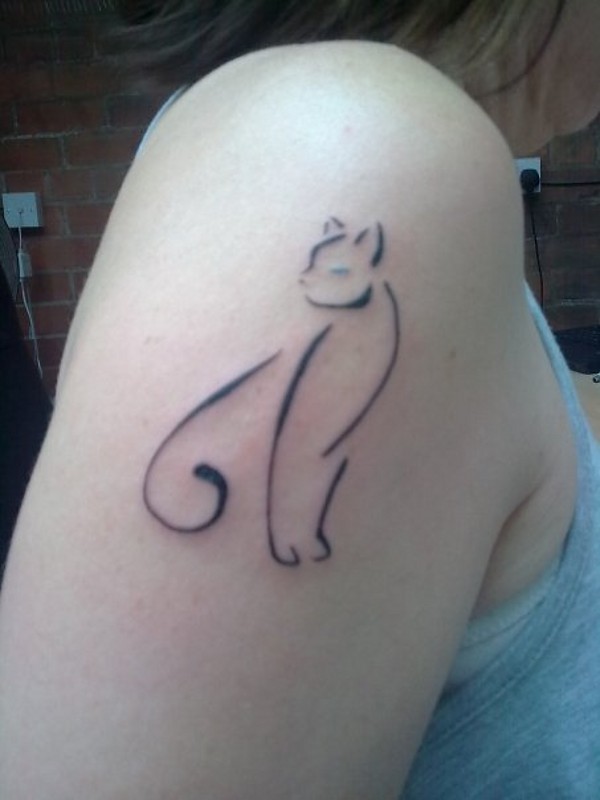 Michele - Stylized cat tattoo