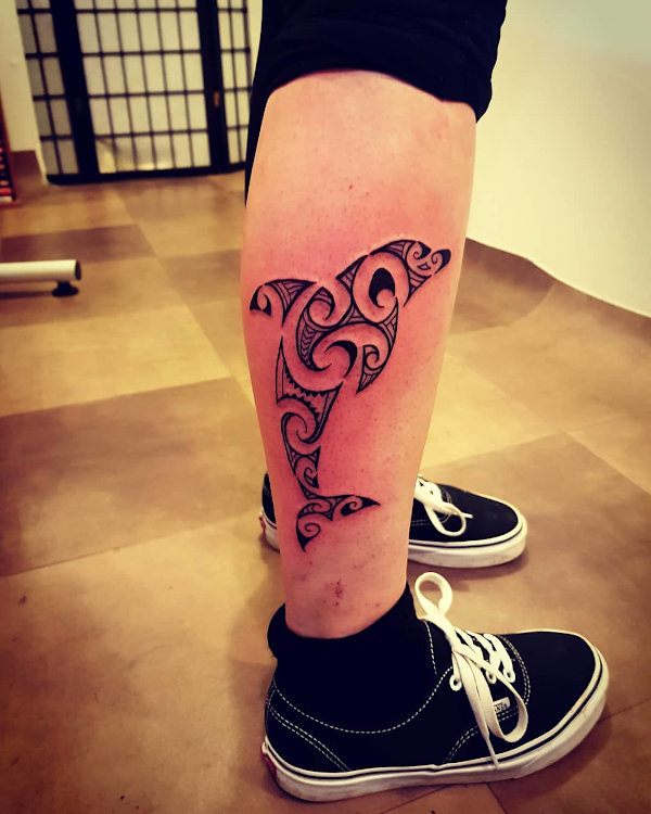 Shaney - Maori dolphin tattoo